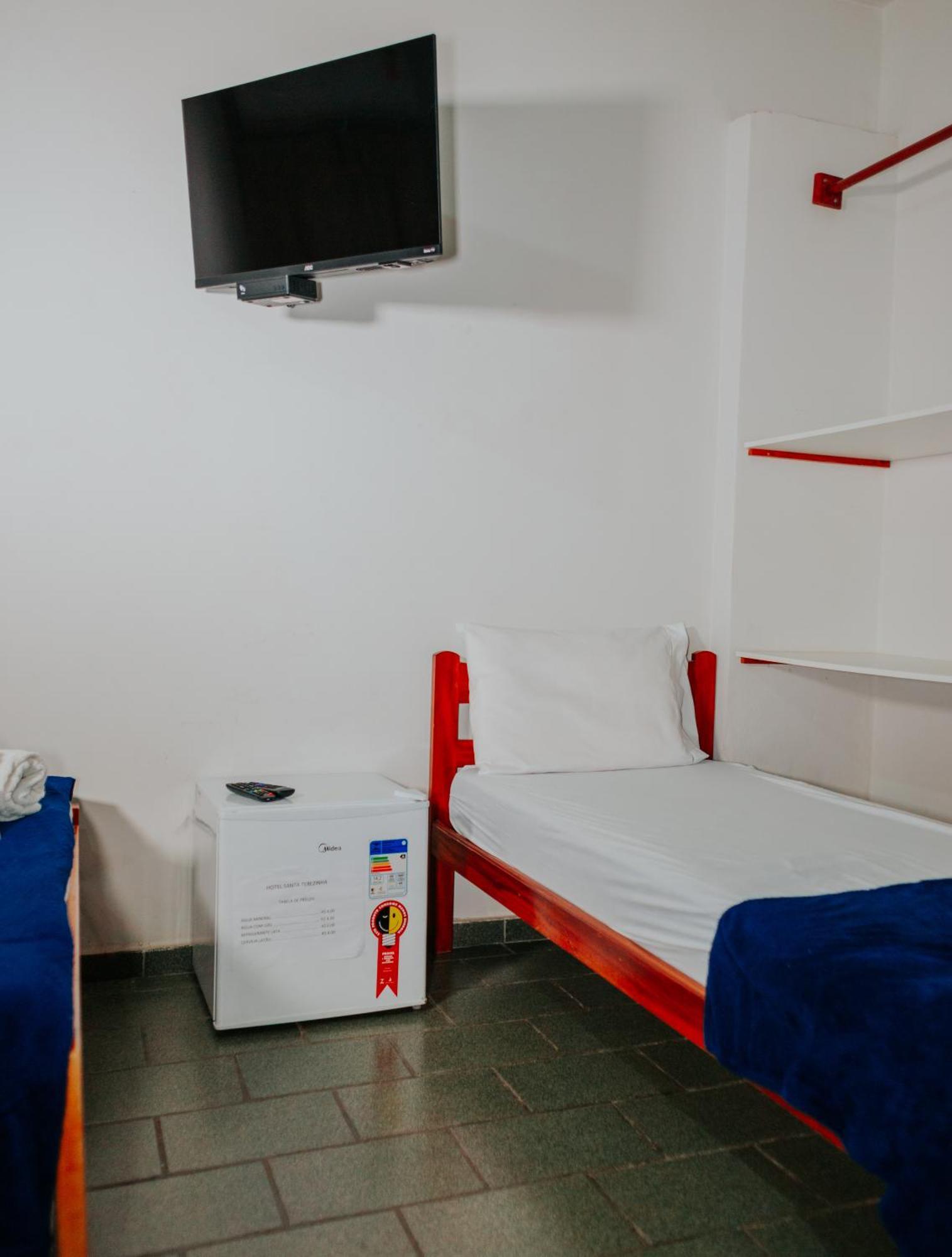 Hotel Santa Terezinha Alfredo Chaves Zewnętrze zdjęcie