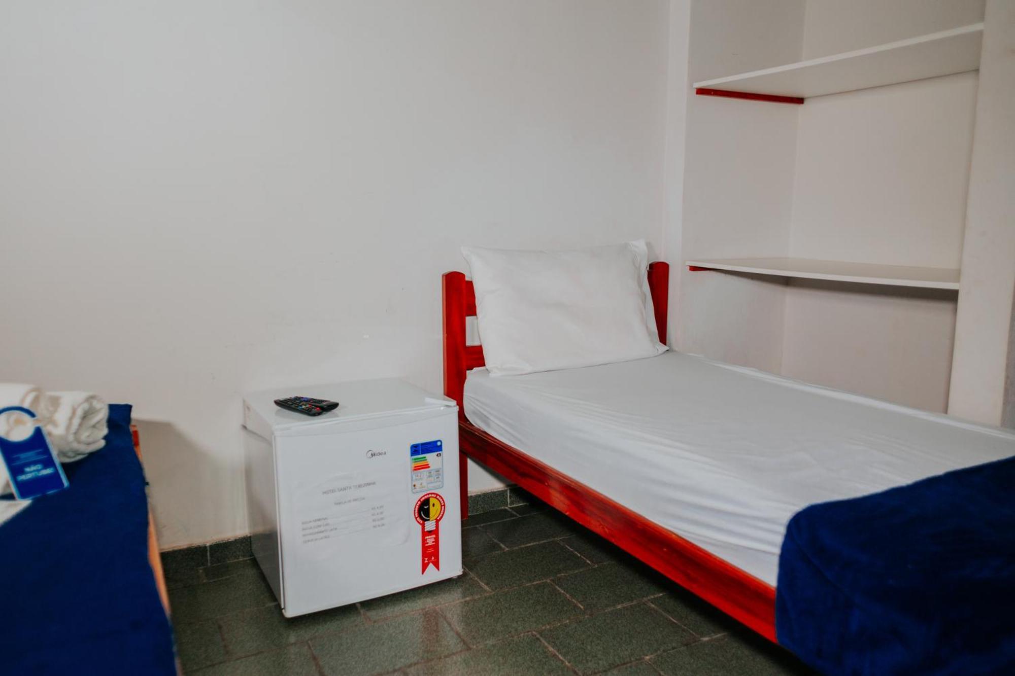 Hotel Santa Terezinha Alfredo Chaves Zewnętrze zdjęcie